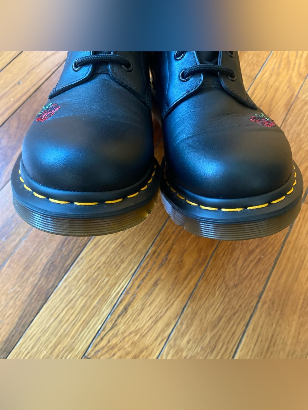 Dr. Martens Embroidered Black Red Rose Floral Vonda Leather Boots Goth Size US 8 - Picture 6 of 16